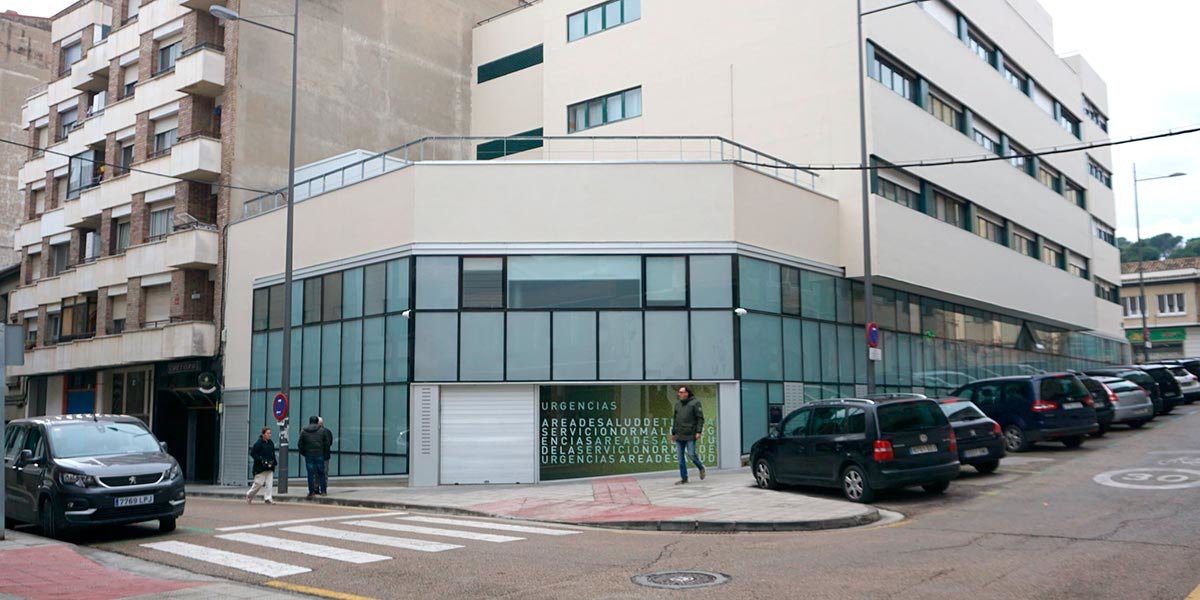 Fachada del Servicio Normal de Urgencias del Centro de Salud Tudela Este 'Santa Ana'