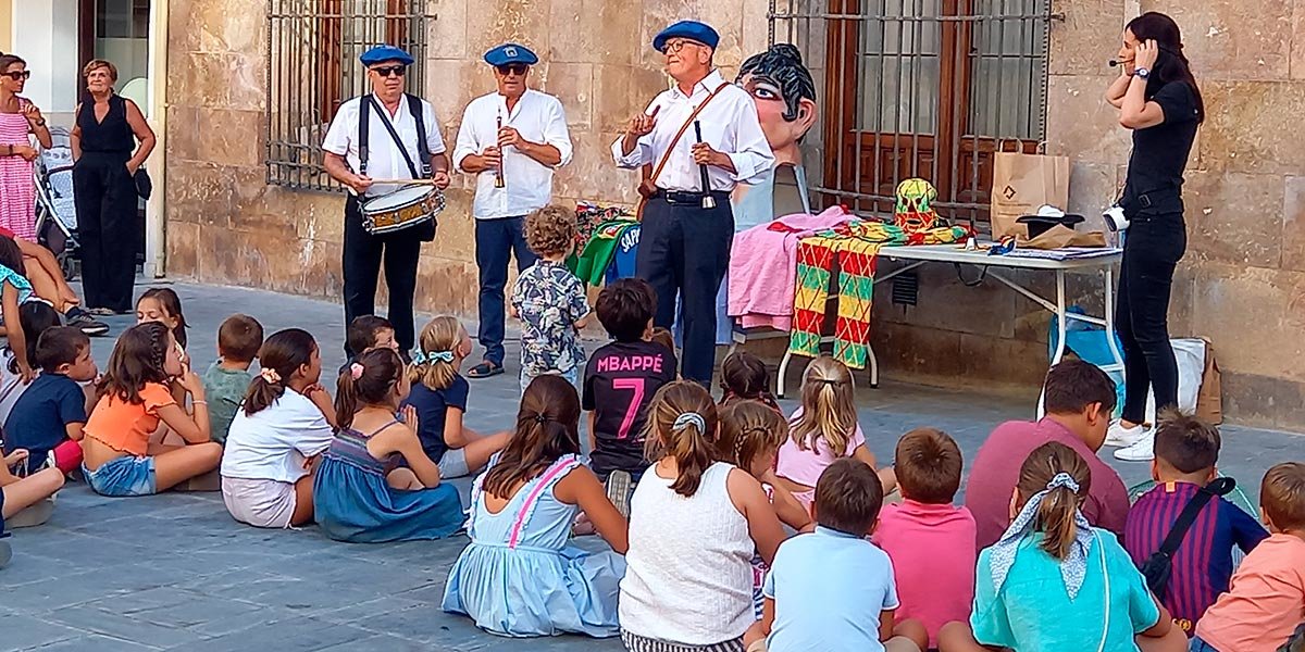 Asistentes a la ruta del Cipotegato organizada por la Fundación Tarazona Monumental