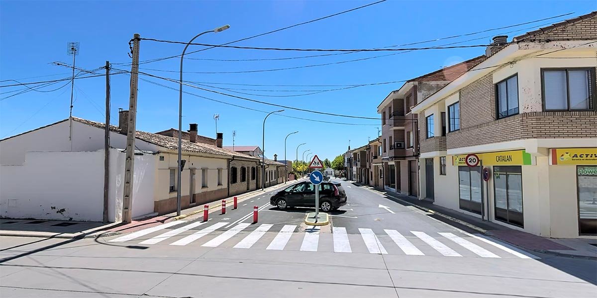 Calle San Isidro Labrador de Fustiñana